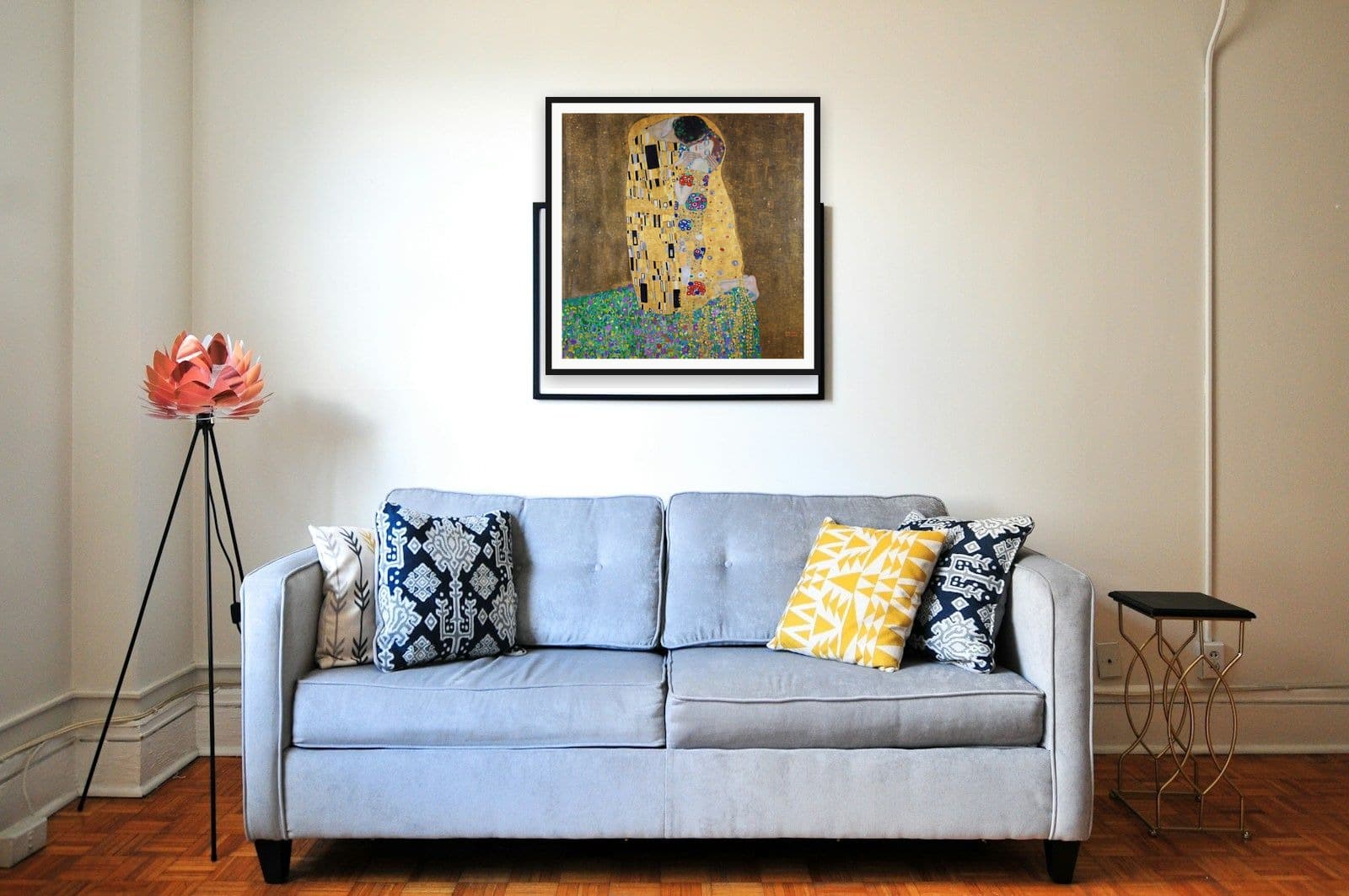 The Kiss in Apartment